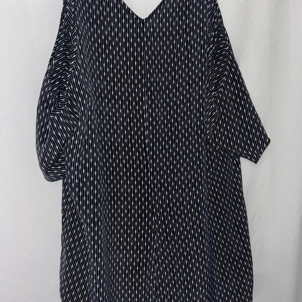 Trouve Black and White Patterned Tank Top‎